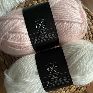 K/C Premium Yarn in Pink and White bundle yarn destash